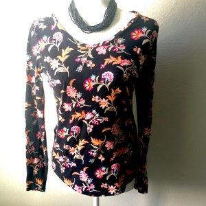 Floral top